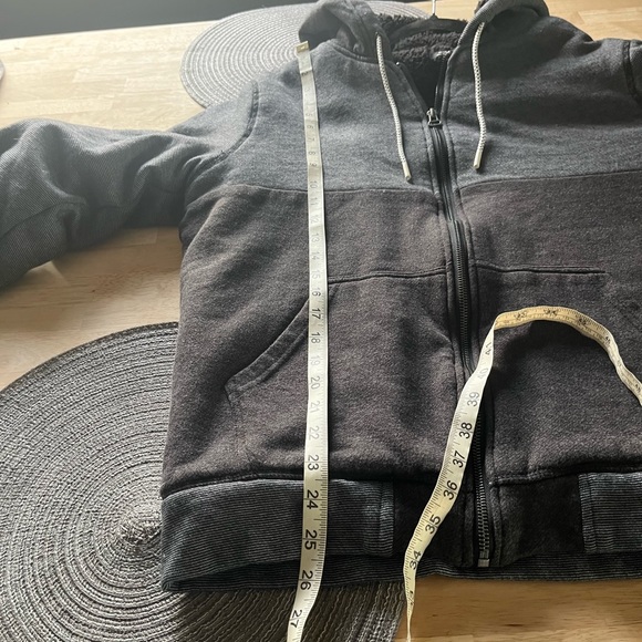 O’Neill full zip sweatshirt - Picture 6 of 7